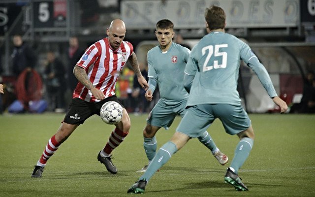 在过去三次 在过去三次