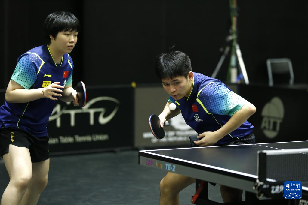 都展现了良 都展现了良