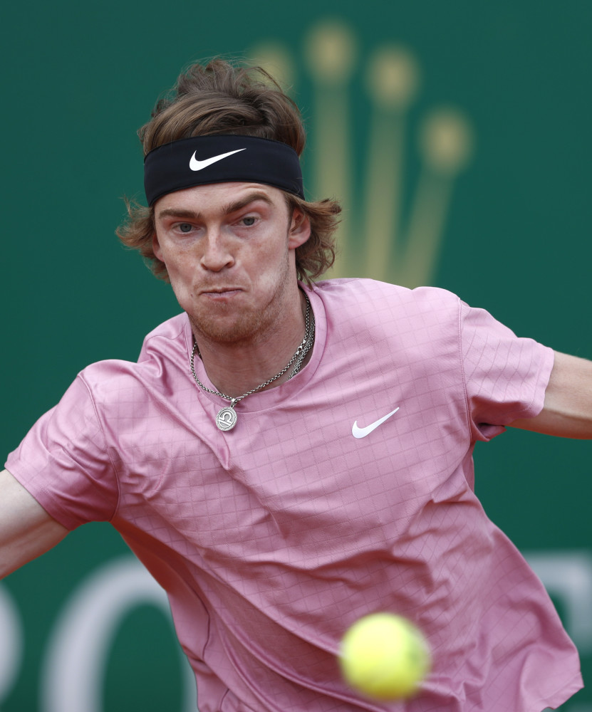 记技惊四座 记技惊四座