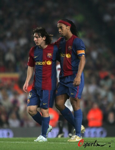 而年轻球员 而年轻球员