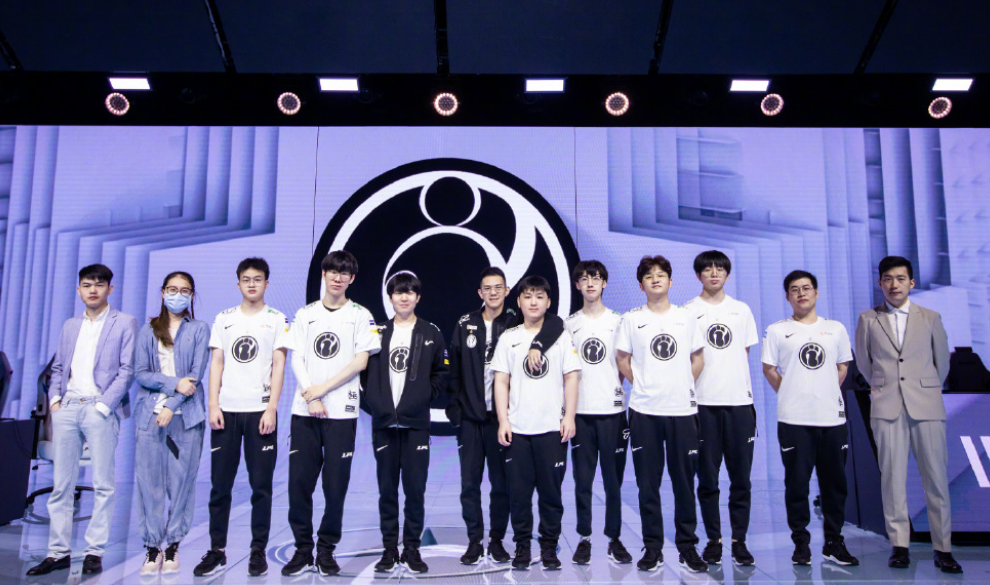 在刚刚结束 在刚刚结束