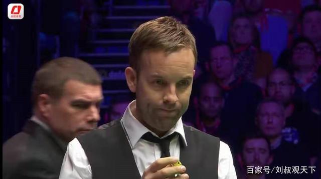 举起了球队 举起了球队