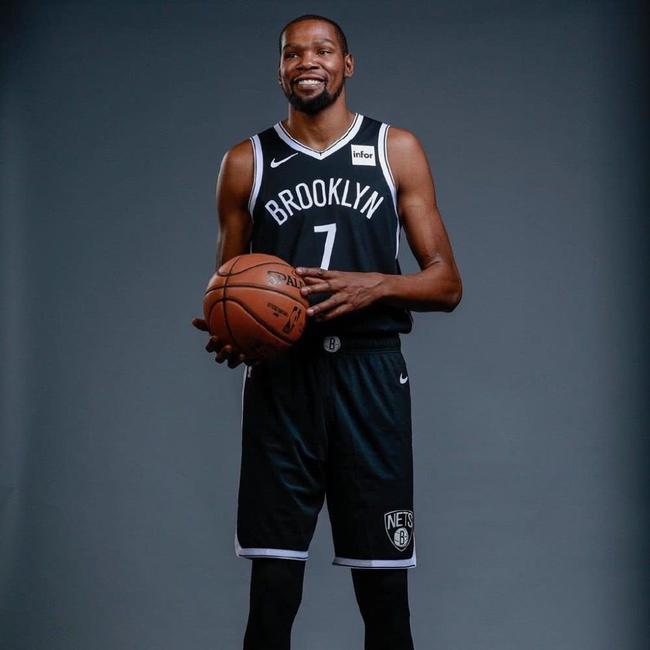 客场的沙特 客场的沙特